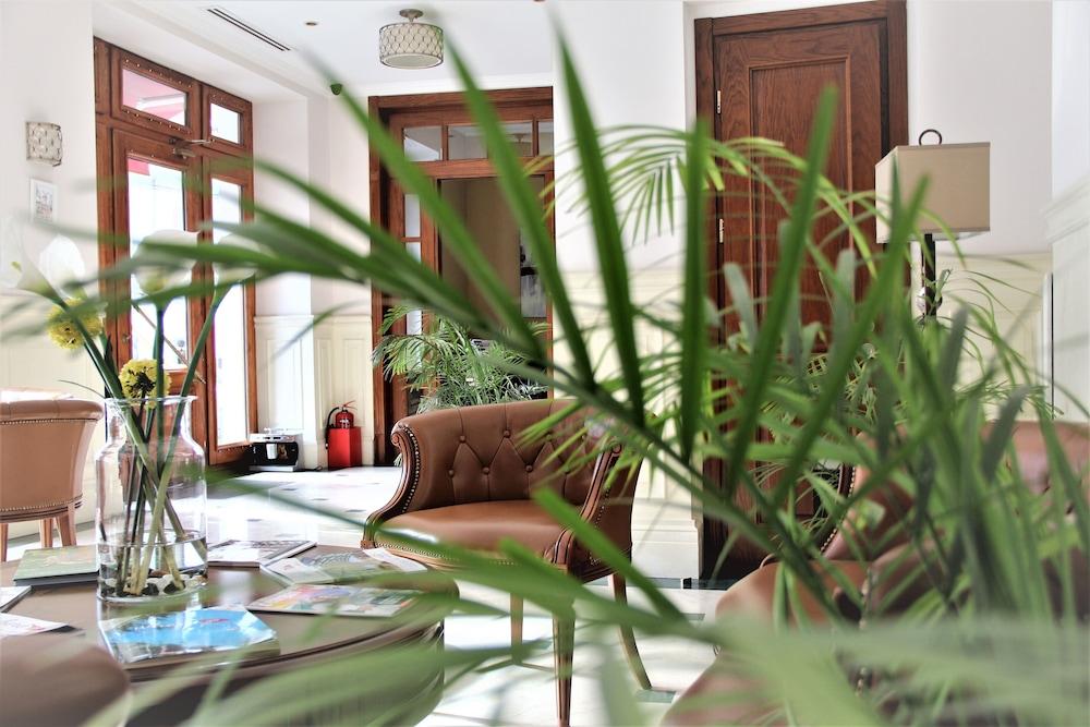 Sharden Villa Boutique Hotel Tbilisi Buitenkant foto