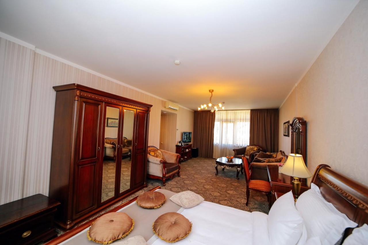Sharden Villa Boutique Hotel Tbilisi Buitenkant foto